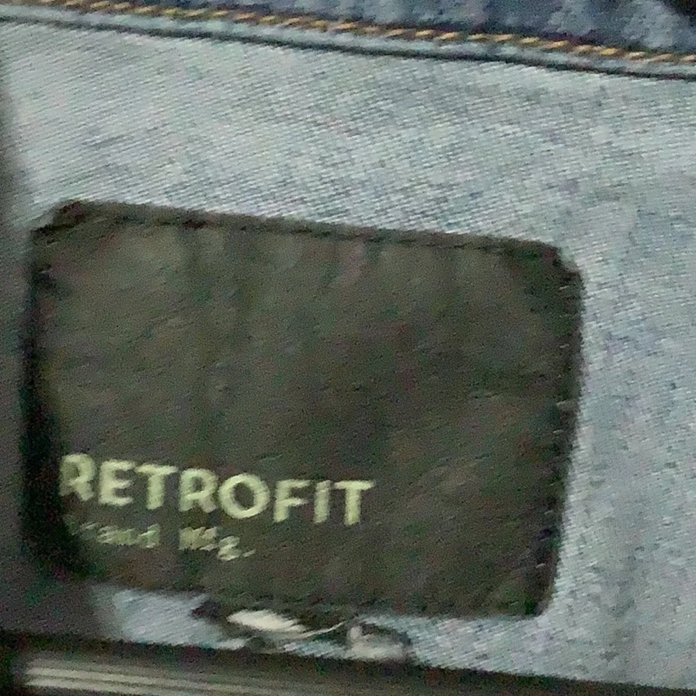 Retrofit Light Blue Denim Jacket - Picture 5 of 13